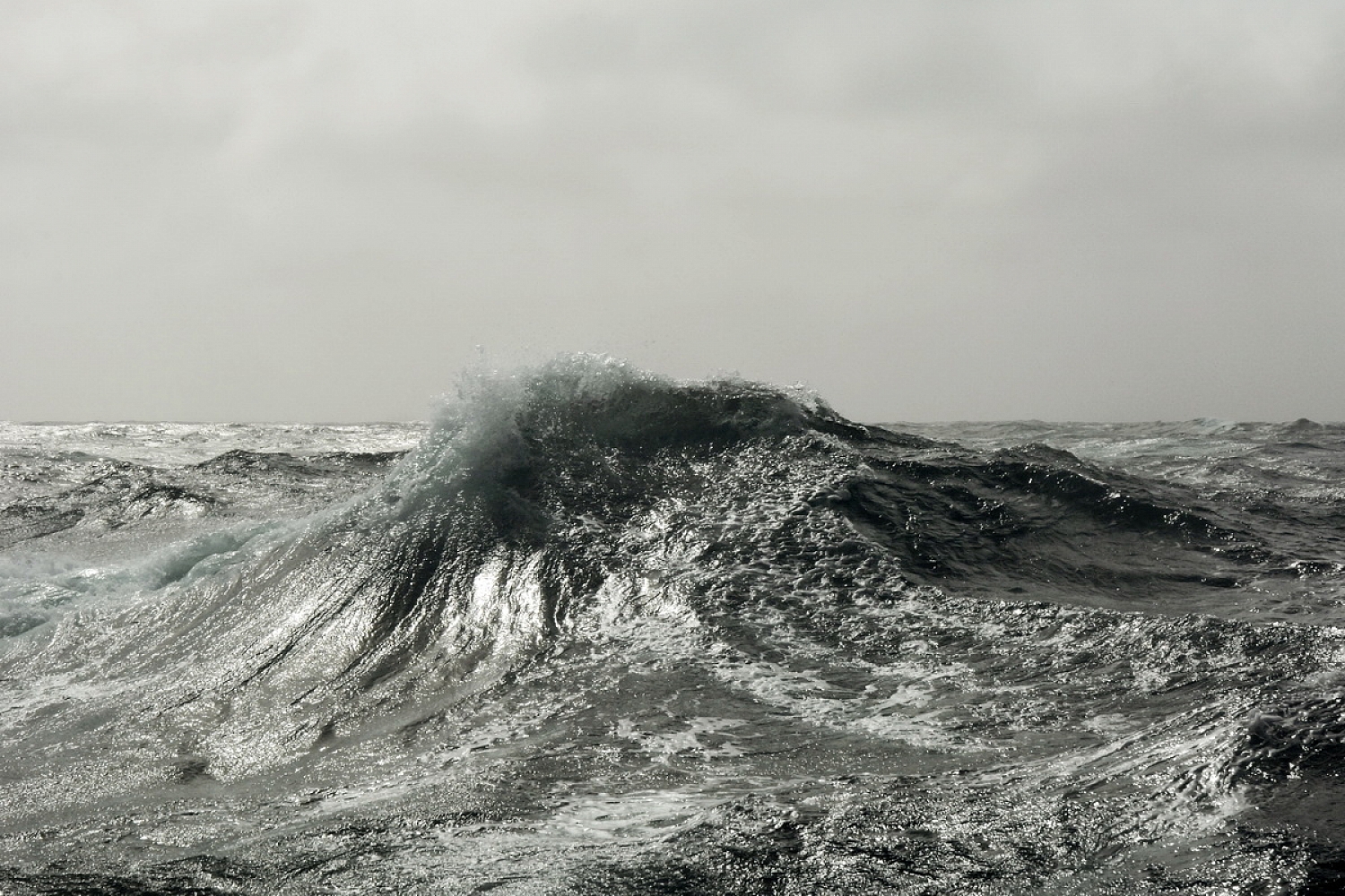 Dolph Kessler - Fotoboek: The Wave, Crossing the Atlantic 