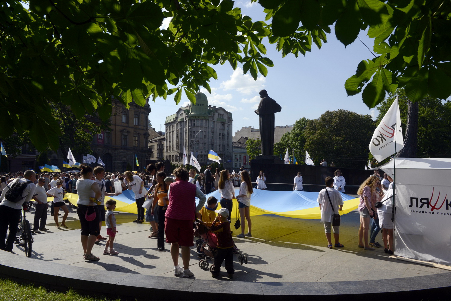 Dolph Kessler - Lviv, during and after Maidan 