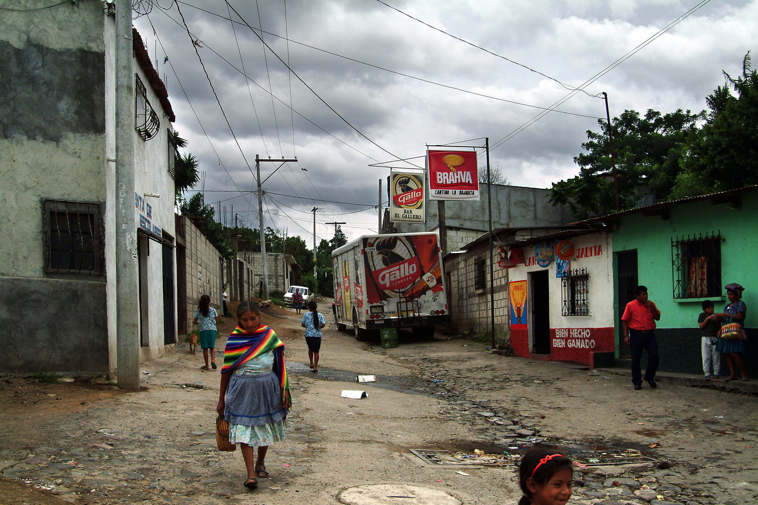 Dolph Kessler - Photobook Los Ninos - Guatemala - 2004 