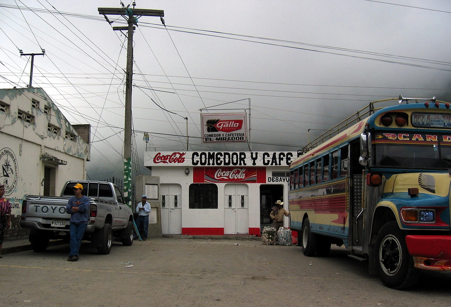 Dolph Kessler - Photobook Los Ninos - Guatemala - 2004 