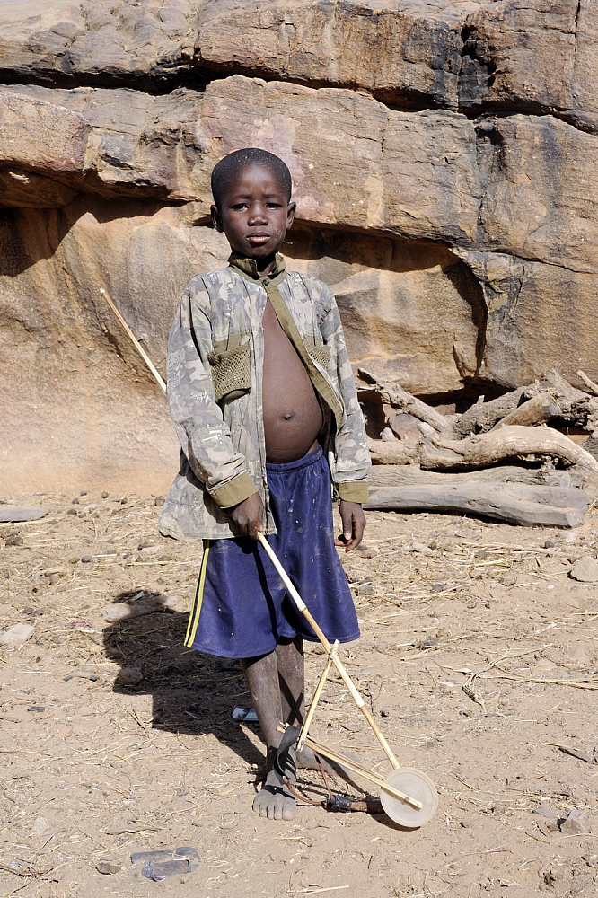 Dolph Kessler - Children of the Dogon, 2011 